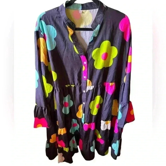 3X black long sleeve bold retro floral babydoll tiered dress. NWOT. Button down - Picture 2 of 10